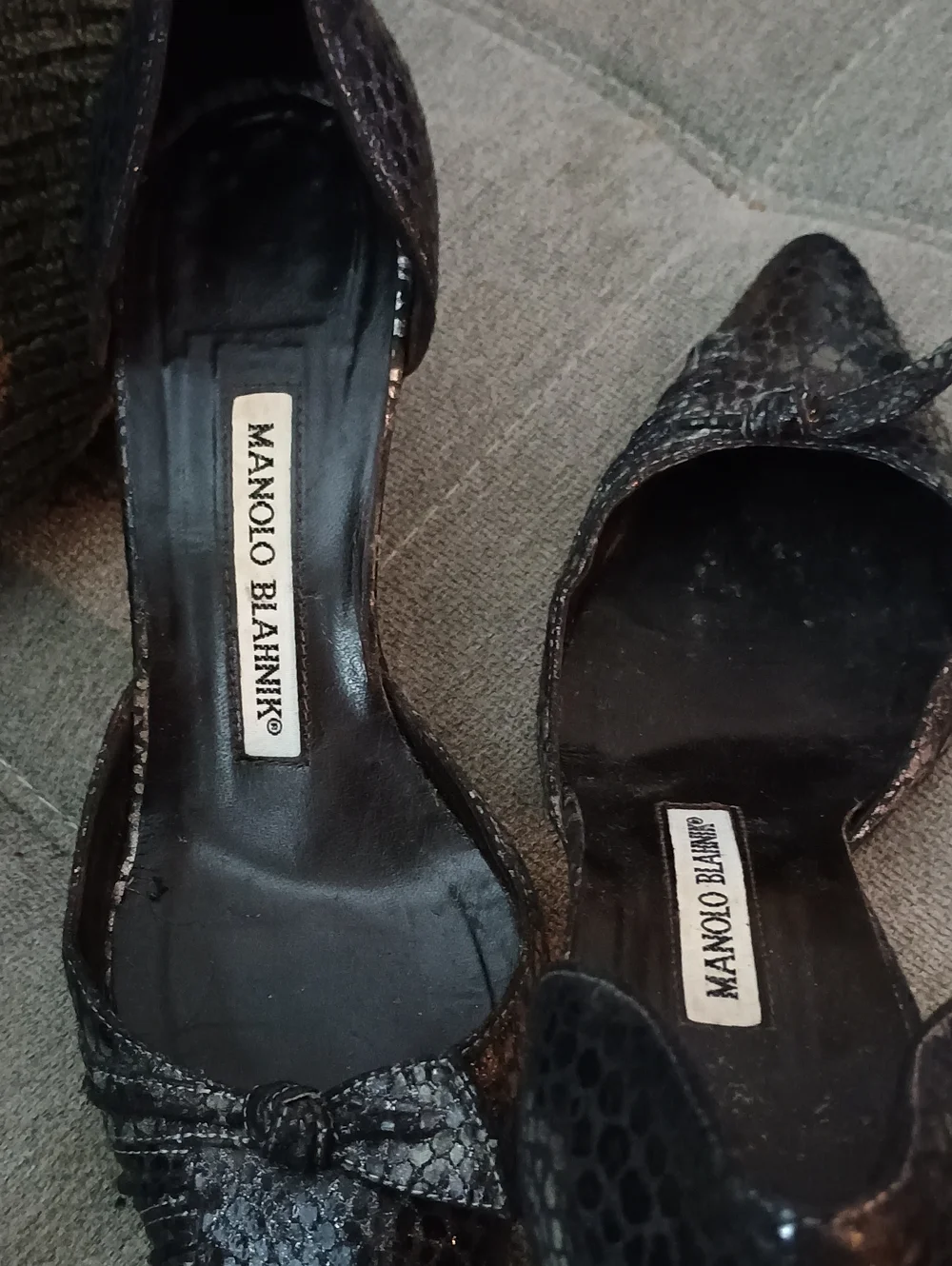 Manolo Blahnik Black Snakeskin D’Orsay Pointed-Toe Pumps (263) 36 (5.5-6)